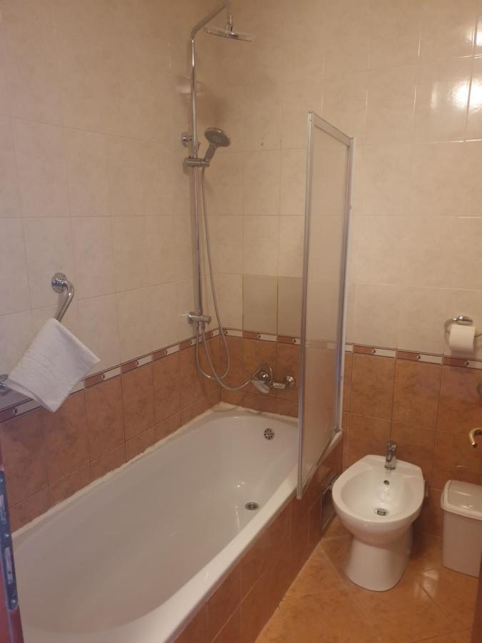 Hotel Miramare Njivice Ngoại thất bức ảnh